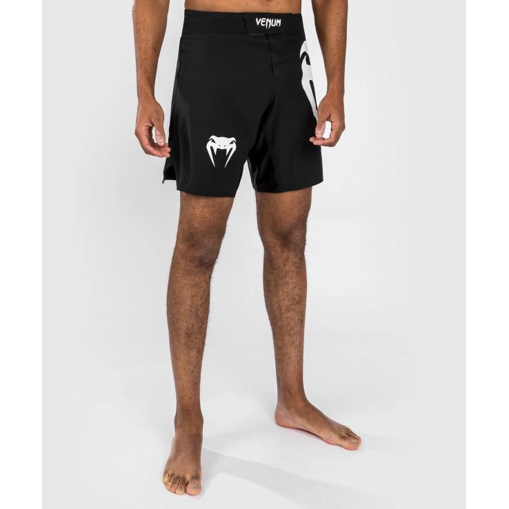 Pantaloncini MMA Venum Light 5.0 neri/bianchi