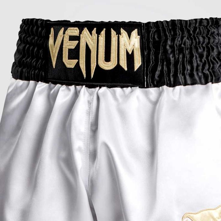 Pantaloni Muay Thai Venum Classic neri/bianchi/oro